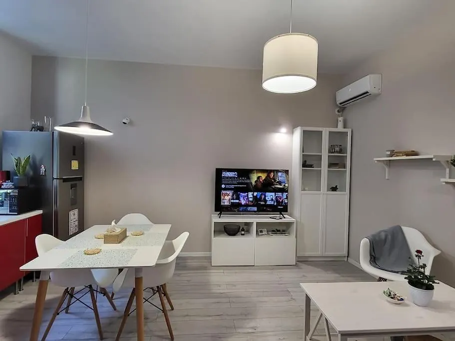 Oasis Home-Garden Gem In The Heart Of Βουκουρέστι Ρουμανία