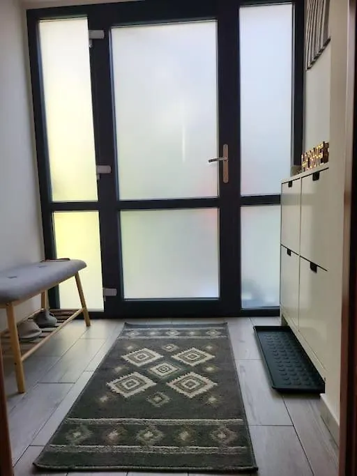 Oasis Home-Garden Gem In The Heart Of Βουκουρέστι 0*,  Ρουμανία