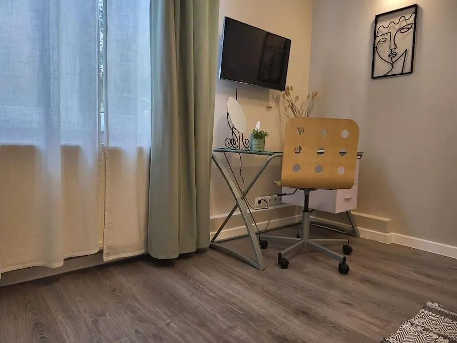 Oasis Home-Garden Gem In The Heart Of Βουκουρέστι